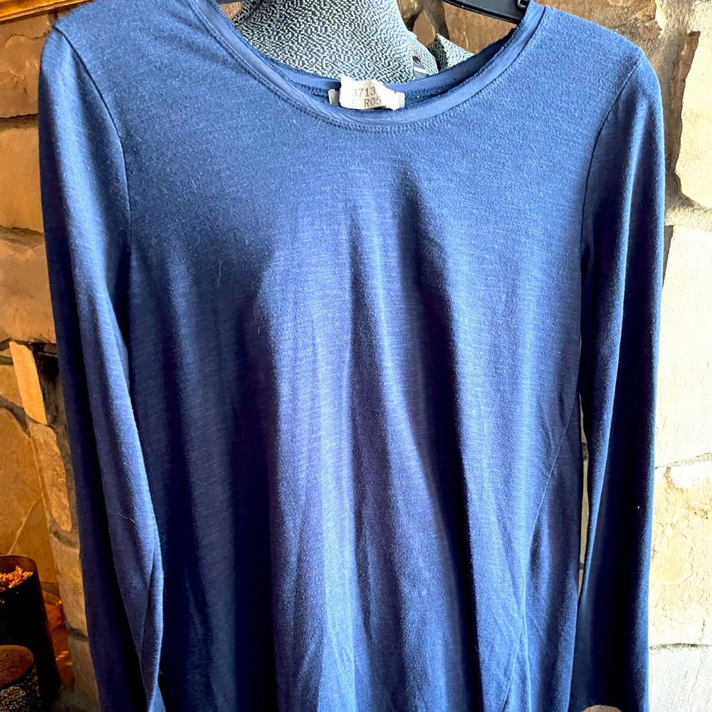 Blue long sleeved Retrology shirt size Small . Gathered/ruched at upper back